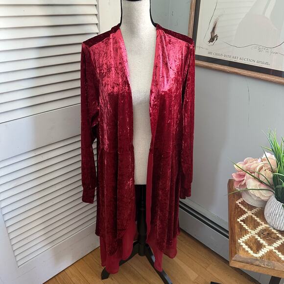 TORRID 3 Womens Jacket 3X Red Crushed Velvet Open Front Long Line Witchy Grunge - Picture 3 of 11